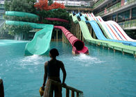 اسلاید آب گرم اسلاید 12m ارتفاع فایبر گلاس برای استراحتگاه استخر